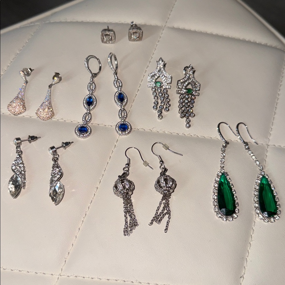 Nordstrom Adriana Orsini Nadri rhinestone silver chandelier earrings Luxury